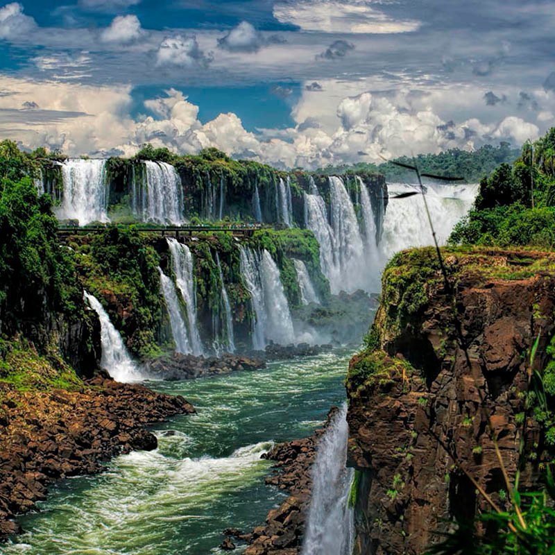 Cataratas-Iguazu-1-1.jpg